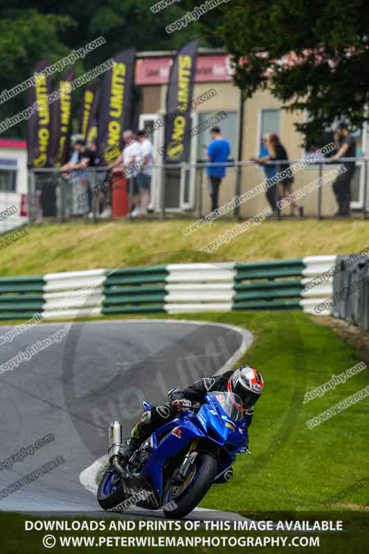 cadwell no limits trackday;cadwell park;cadwell park photographs;cadwell trackday photographs;enduro digital images;event digital images;eventdigitalimages;no limits trackdays;peter wileman photography;racing digital images;trackday digital images;trackday photos